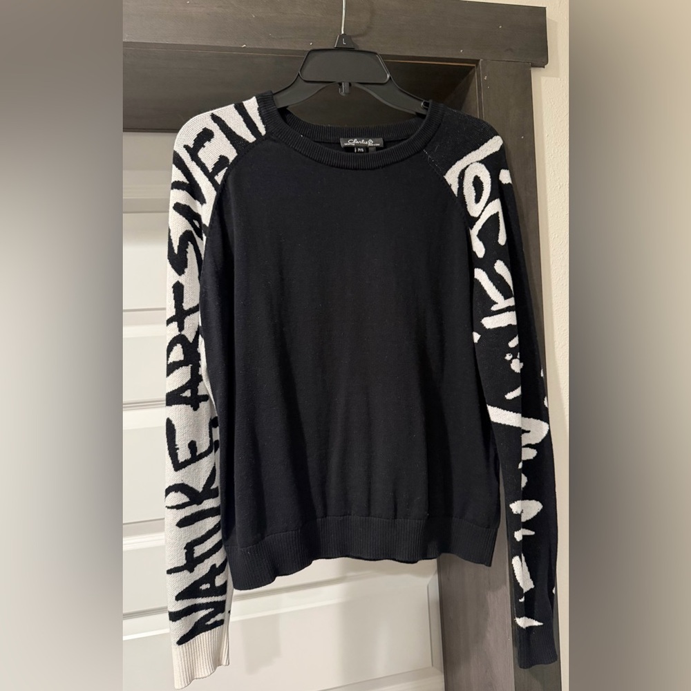 Charlie B Black and White Graphic Sweater women’s Size S - Picture 3 of 7